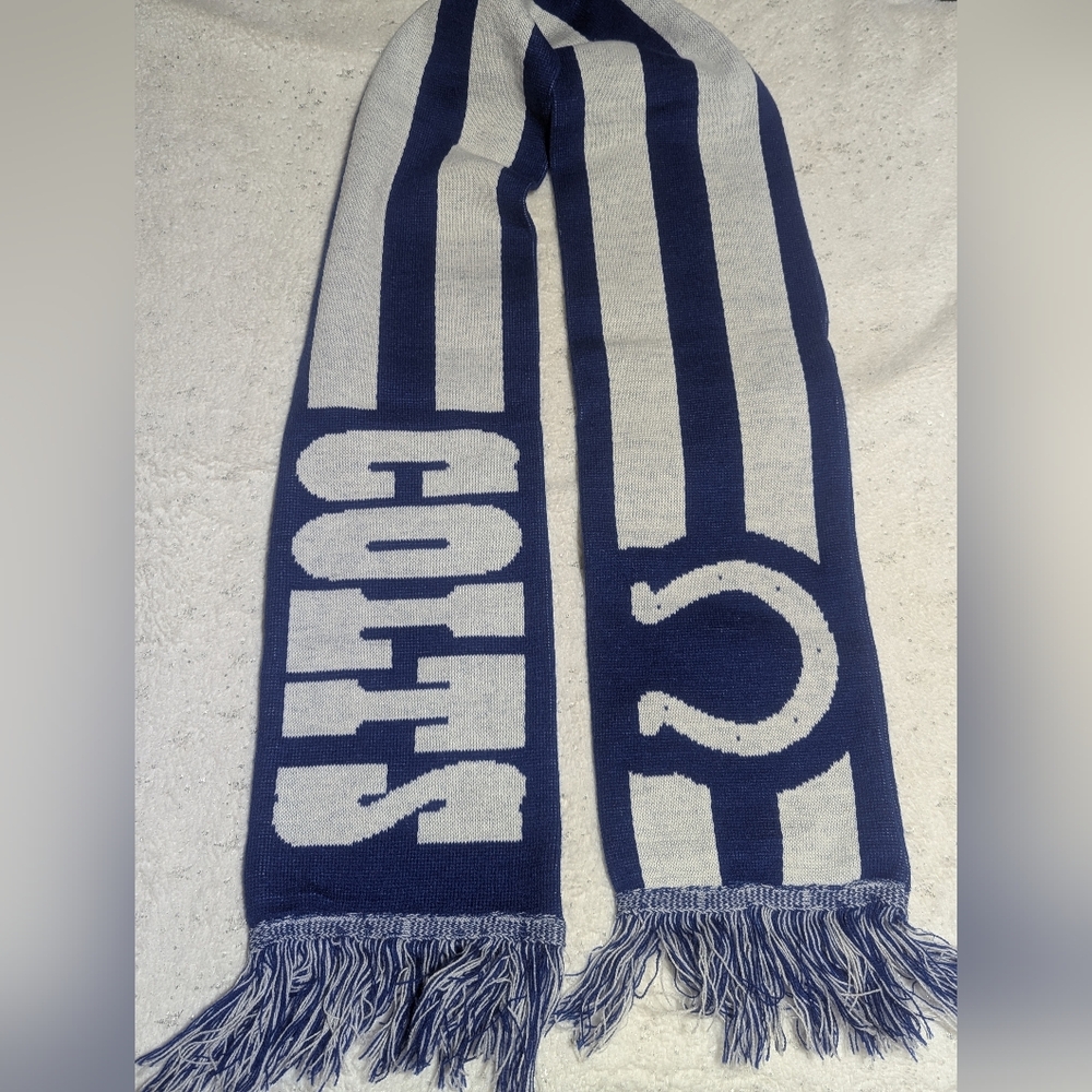 Indianapolis Colts Knit Scarf Blue White NFL Football Winter Fringe Fan